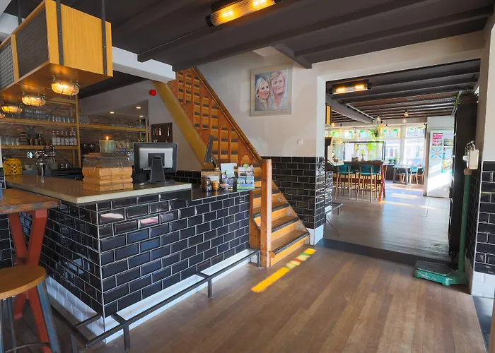 Hotel Fase Fier Eten En Drinken 3*